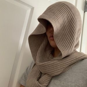 Wool hat hoodie